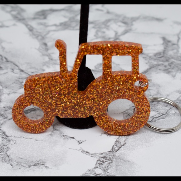 Tractor Keychain - Picture 3 of 5